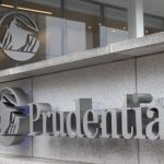 Американская страховая компания Prudential выкупит свои акции на $2 млрд