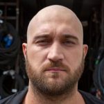 СМИ раскрыли, как и когда на самом деле 34-летний Руслан Ханумак выехал из Украины во время войны