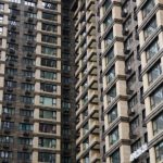 Перепланировка в квартире: грозит ли штраф, кто его обнаруживает и как легализовать “новшество”