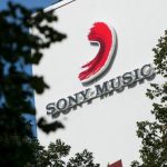 Гигант частного капитала Apollo инвестирует $700 млн в Sony Music
