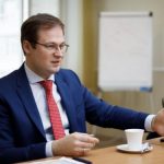 “Укрнафта” отримала заявки від шести компаній на спільну розробку 15 родовищ