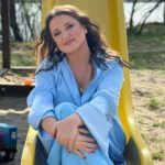 Наталья Могилевская призналась, как с мужем и дочками проводит время при выключении света