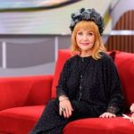 70-летняя Алла Кудлай с голубыми волосами ошеломила, как выглядит до и после макияжа