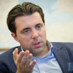 Очільник Укренерго озвучив чотири причини зростання тривалості відключень світла