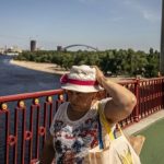 Чрезвычайная жара еще будет удерживаться в Украине: прогноз погоды на завтра