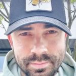 Андрей Бедняков насмешил пародией 8-летней дочери на Klavdia Petrivna: “Секрет раскрыт”