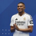 «Реал» официально представил Килиана Мбаппе