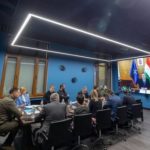 Ермак сообщил о многочисленных переговорах с Сийярто