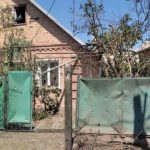 РФ атаковала Никополь – врачи борются за жизнь женщины