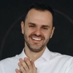 Участник “Холостячки” Ковтуненко рассекретил свои отношения и впервые показал возлюбленную