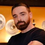 Финалист “Холостячки-1” Тригубенко впервые показал свою возлюбленную, которая родила ему сына