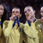 Первое золото на Олимпиаде-2024: сборная Украины победила в финале командного фехтования на сабле
