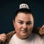 alyona alyona шокировала, как украинцы за границей ее обманули и дали на помощь ВСУ фальшивые деньги