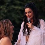 Анна Тринчер потролила хейтеров и показала фото со своей “женитьбы” на девушке: “Свадьба с любимой”