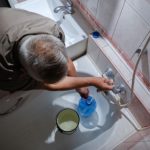 В ряде районов Киева отсутствует водоснабжение на фоне вражеских обстрелов