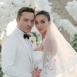 37-летняя звезда “Сплетницы” отыграл сказочную свадьбу и показал фото с женой