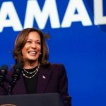 В США начинается съезд демократов, где Харрис официально выдвинут в президенты