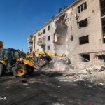 Как выглядит Запорожье после массированной атаки КАБами: фото и видео