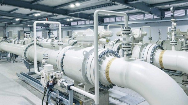 Українські сховища чекають на європейський газ
                                