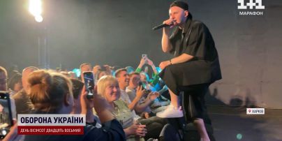 
Евгений Кошевой показался на Донбассе и рассекретил, какую благотворительную помощь привез военным
