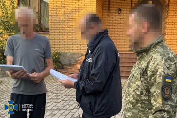 Ексдиректора заводу підозрюють у привласненні понад 36 млн грн на закупівлі запчастин для літаків ЗСУ
                                