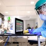 COVID-19 все еще существует. Названы три области Украины, где больных больше всего