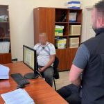 Один зі співробітників Львівської митниці отримав підозру через корупцію