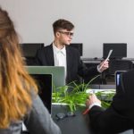 Лидеры по зарплате. Кто в Украине зарабатывает больше всего: список вакансий