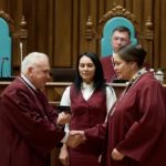 Новая судья КСУ приняла присягу