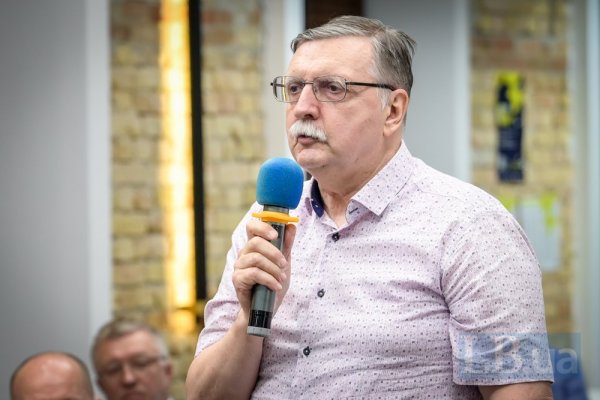 “Підвищення податків і новий суспільний договір”. Репортаж з “Нової країни” 
                                