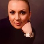 “Мама” Верки Сердючки восхитила фото с 5-месячной внучкой и дочерью во время прогулки