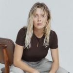 Певица KOLA похвасталась подарками от мужа за более 40 тыс. грн: “Стыдилась это носить”