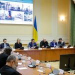 Шмигаль: Кабмін розглядає створення малих об’єктів генерації, які будуть менш уразливі до російських обстрілів