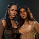 Jerry Heil неожиданно спела в дуэте с Юлией Саниной и покорила Сеть мощной песней