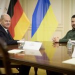 Зеленский встречался с Шольцом без переводчиков за закрытыми дверями – Никифоров