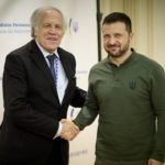 Президент встретился с генсеком Организации американских государств