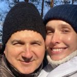 Юрий Горбунов в объятиях жены Осадчей показал их развлечения с детьми в осеннем Киеве