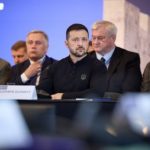 Зеленский заявил о решающих три месяца, чтобы сдвинуть ситуацию в сторону мира