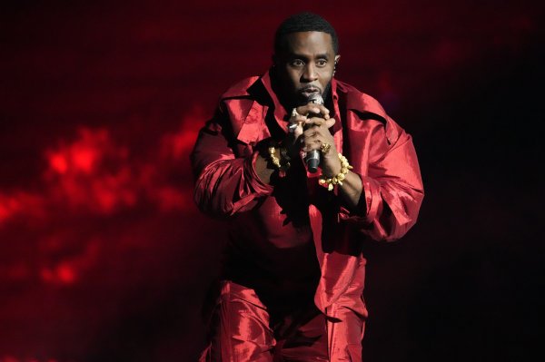 
Осадчая отреагировала на секс-скандал P. Diddy и почему только сейчас началось расследование: "Знали давно"
