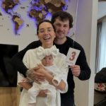 Евгений Кот восхитил фото с крошечной дочерью и рассказал о ее характере: “Мы в приятном шоке”