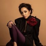 Неузнаваемая Екатерина Кухар с белыми волосами показала, как выглядела до популярности