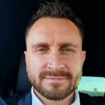 Известный украинский певец получил контузию и шокировал, как это произошло