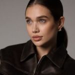 Саша Бо в нижнем белье похвасталась новым тату на всю спину, которое набивала более 16 часов