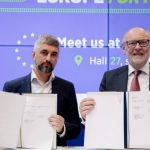 Голова правління Укрзалізниці йде з посади