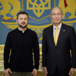 Зеленский встретился с послом Японии перед завершением его дипломатической миссии