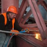 Работа с “бронированием”: что предлагают соискателям и сколько платят