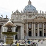 Зеленский прибыл в Ватикан