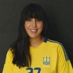 Джамала восхитила редким фото с мужем и сразу тремя сыновьями-красавцами в оригинальных образах