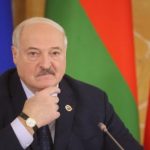 Большинство украинцев считают Беларусь стороной войны и поддерживают разрыв отношений