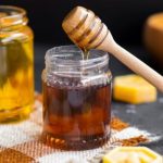 Сколько в Украине стоит мед и где выгоднее покупать: сравнение цен